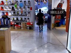 -Hopo Snow 城市滑雪空间(滨江宝龙城店)