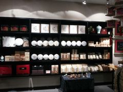 02235ecd5b1a0d7abfe1dda8a9b3426c-山水悦茶会所(上海沙龙新天地天宝商业中心店)