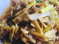 -天乐农家鱼头王(天目湖店)
