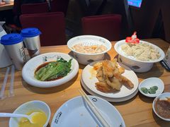 -王慧洁开口虾水饺·地道东北菜(银泰城店)