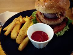 -HELLO 27 意面·沙拉·帕尼尼