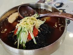 -服务大楼冷面(延大店)