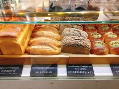 100%黑麦面包-WHEAT&BAKER-麥(凯德来福士店)