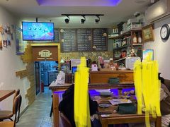 大堂-MrBurger汉堡披萨意面(东财店)