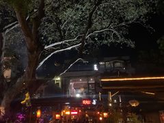-城墙外BAR