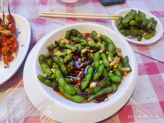 -乐山烧烤·罗田吊锅·小龙虾(航天兴隆国际店)