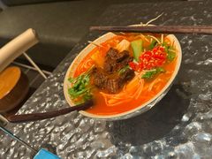 -粉八·云南米线·建水烧烤(常熟路店)