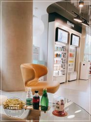 -变画·发型STUDIO