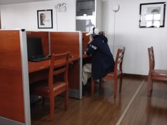 -上海市静安区图书馆(新闸路馆)