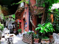 -古董花园(思南路42弄小区店)