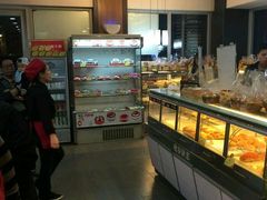 面包甜点陈列柜-穗柳饼家(西环店)