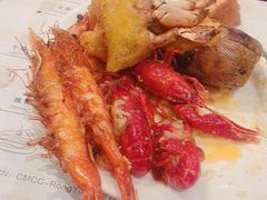 -荣誉国际酒店-云顶旋转餐厅