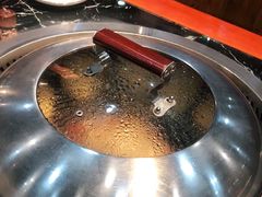 -袁小二大东北铁锅炖(吉祥村总部)