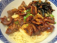 -沪西老弄堂面馆(定西路店)