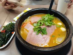 -灵芝妹子海鲜米线(瓦房店新玛特店)