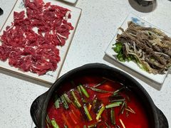 -贵府酸汤牛肉火锅·贵州老字号(飞山街店)