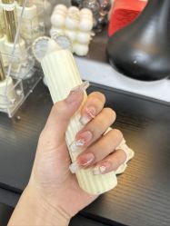 -芊屿芊浔美甲