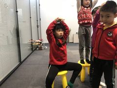 -猴有戏教育戏剧·音乐剧·主持口才·演讲朗诵辩论(环球港华师大校区)
