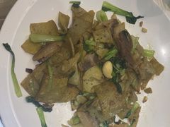 -黄泥岗·地道湖北菜(奥特莱斯店)