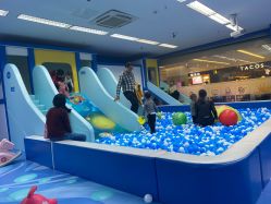 -孩子王童乐园(马群店)