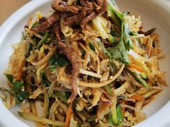 -关东小磨东北菜(上海长风大悦城店)