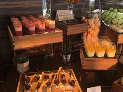 甜品-广州花园酒店-凌璇阁360度高空海鲜自助餐CAROUSEL