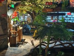 -城墙拐拐火锅(三峡广场黑金冠店)