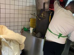 -三兄弟高炉烧饼