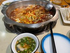 -味之溢美蛙仔姜兔·肥肠鱼•耗儿鱼(文星店)