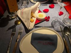 餐前面包-弦月窗LUNETTE BY AMANDA(复兴路店)