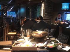 -湊湊火锅·茶憩(新中关购物中心店)
