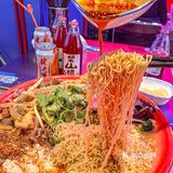 要说南京哪家麻辣烫好吃⁉️当数李炮麻辣烫👍🏻