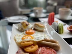 -广州天河希尔顿酒店