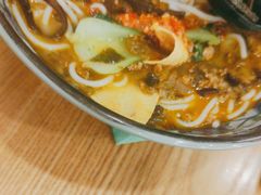 -蒙自源米线大王(信利城市广场店)