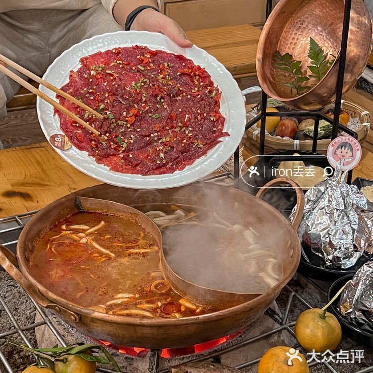 没想到在杭州喝到热乎乎的八宝青稞奶茶！！ 