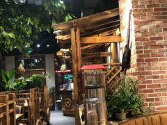 大堂-草原塞蛮羊火锅城(港湾店)