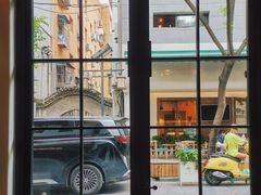 -德福楼咖啡吧(德福巷店)