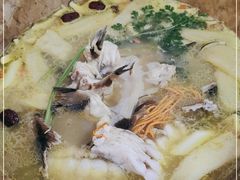 -云南野生菌石锅鱼石锅鸡(大金塔店)