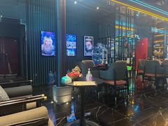-屋有岛沉浸游戏旗舰店(中山公园店)