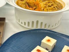 -品海楼·大连海胆锅贴馆(东港店)