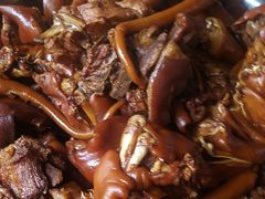 -老鼎万春卤菜(五代传承创始老店)