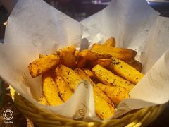 -Let'sBURGERplus·非常创意汉堡(三里屯店)