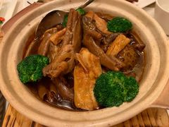 北菇支竹焖鹅掌煲-利苑酒家(华熙国际店)