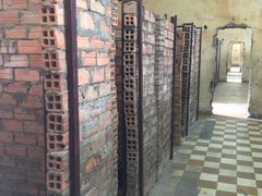 -吐斯廉屠杀博物馆