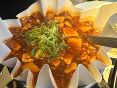 -穹六人间 people 6(岳阳路店)