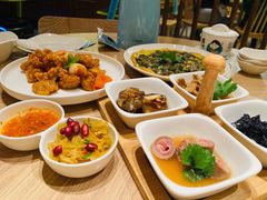 精美四小拼-莆田餐厅PUTIEN(万象天地店)
