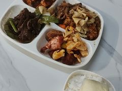 -小王哥15元自助快餐