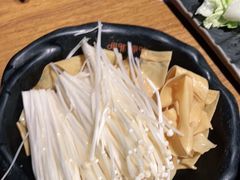 -呷哺呷哺 黄金牧场 (新中关购物中心店)