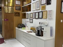 -雅悦齿科(顾村公园店)