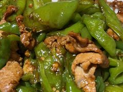 -东来菜馆•手抓海鲜家常菜•海鲜锅贴(鸽子窝店)